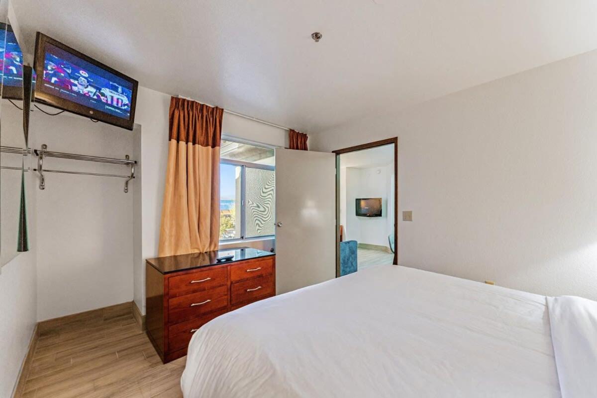 Chandler Promo 1Bd 1Ba Esterno foto